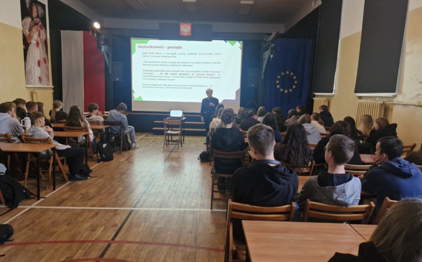 Spotkanie młodzieży z przedstawicielami Oddziału Okręgowego  Stowarzyszenia Księgowych  w Koszalinie